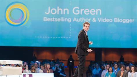 Interview with Bestselling Author John Green: Crash Course in Community ...