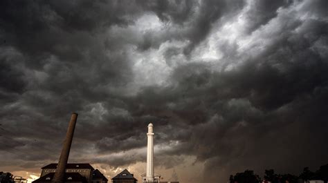 Louisville Weather Expect Severe Thunderstorms Friday