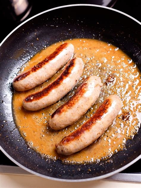 How To Cook Raw Sausage To Get The Best Flavor In 6 Easy Steps