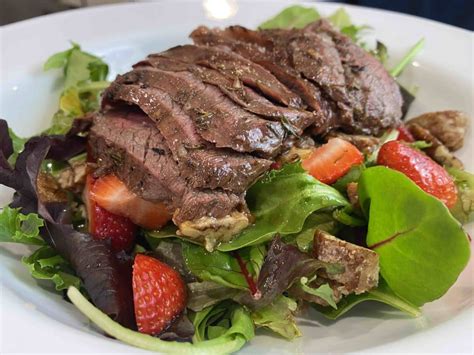 Flank Steak Salad With Strawberries And Balsamic Honey