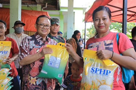 Pj Wali Kota Bekasi Gerakan Pangan Murah Hadir Bantu Warga Penuhi