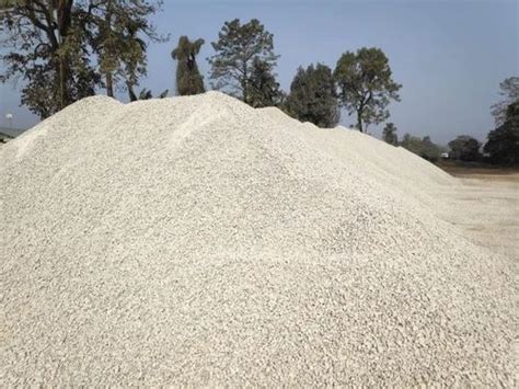 White 20mm Construction Dolomite Packaging Type Loose Grade High At