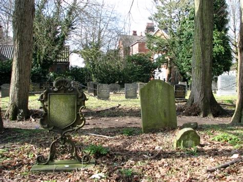 Headstones In The Jewish Section © Evelyn Simak Cc By Sa 2 0