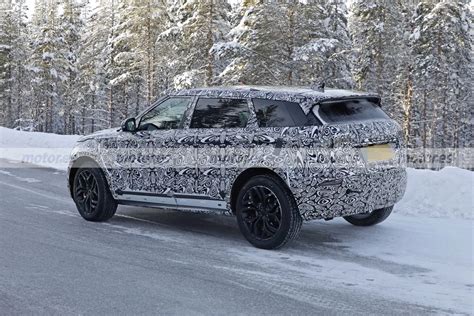 El Nuevo Range Rover Evoque Lwb Avistado En Las Pruebas De Invierno