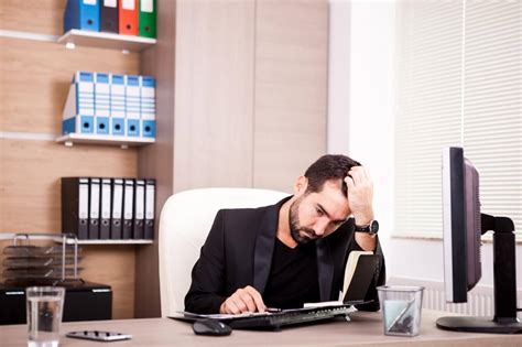 Guide To Employee Absenteeism Causes Costs Solutions Swyply