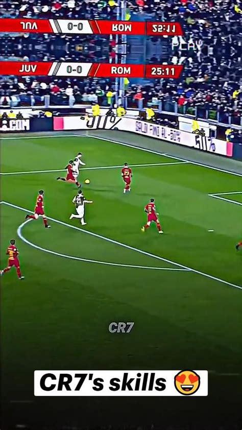 CR7's skills 😍 Cr7 Skill 🐐🤩 #ronaldo #cr7 #football 🔥 #soccer_team🔥