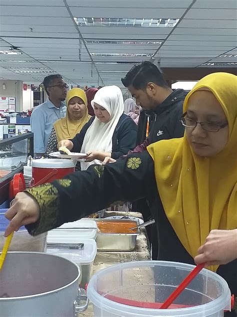 MAJLIS JAMUAN PERPISAHAN BAGI PEGAWAI BERTUKAR KELUAR