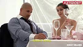 Casada Nua Safada Traindo Marido Na Festa Do Casamento Xvideos Plug