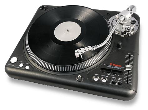 How to Choose DJ Turntables - DJing Tips