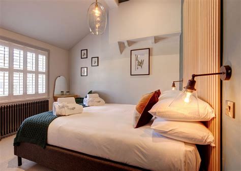 The Railway Hotel Norfolk Hotels Near Golf Courses