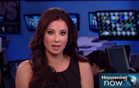 Pujaso News Top 10 Hottest Women News Anchors
