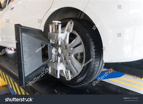 Hunter Wheel Alignment Photos And Images Shutterstock