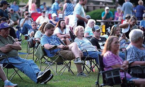 Annual Covered Bridge Jams Bluegrass Jamboree Brings Top Artist To Park