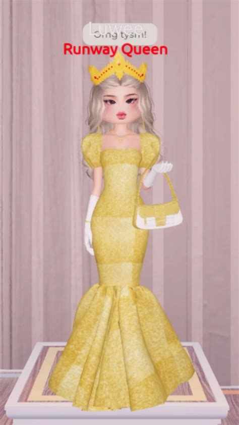 Dress to Impress “Dripping in Gold” | Dress to impress, Gold outfit, Dress