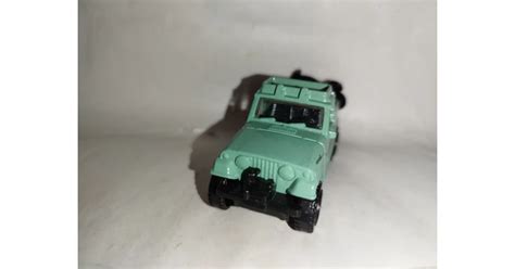 Bnk Jc Hot Wheels Jeepster Commando Okazii Ro