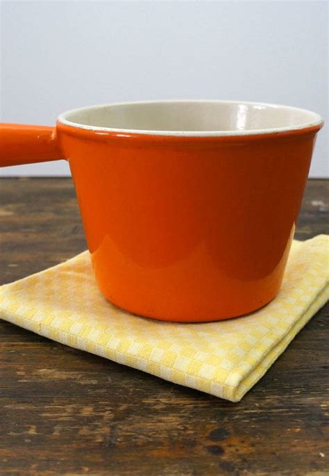 Oranje Gietijzeren Fonduepan Le Creuset In De Winkel Van March Du Pre