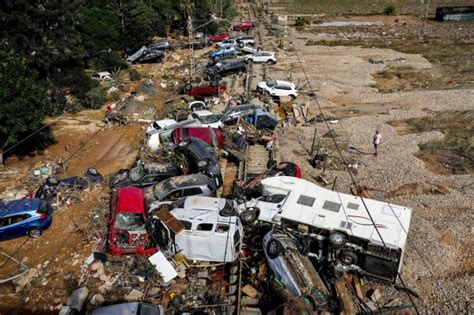 Alluvione In Spagna Bilancio Sale Drammaticamente A Morti