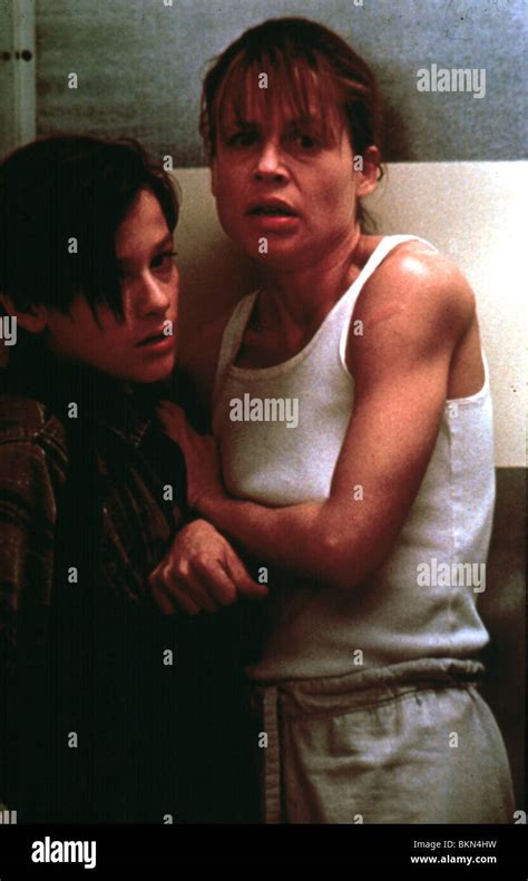 Edward Furlong And Linda Hamilton Fotos e Imágenes de stock Alamy