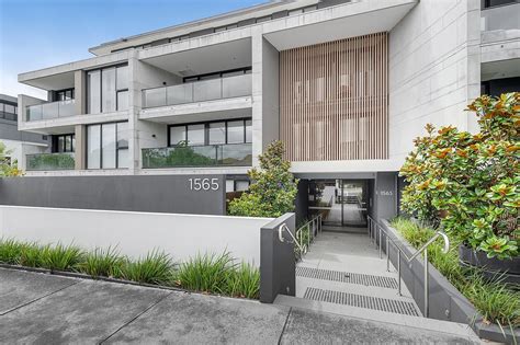 G61565 Malvern Rd Glen Iris Vic Abercrombys Real Estate