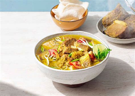 soto asap kelezatan hangat  berbuka puasa ufs