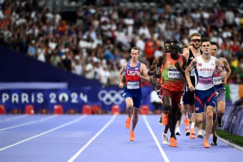 Paris Olympics American Cole Hocker Races To Stunning Win In 1 500m