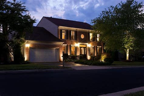 Residential Lighting Galleries | Outdoor Lighting Expressions