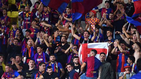 Liga Mistrz W Fc Barcelona Zosta A Ukarana Przez Uefa Za