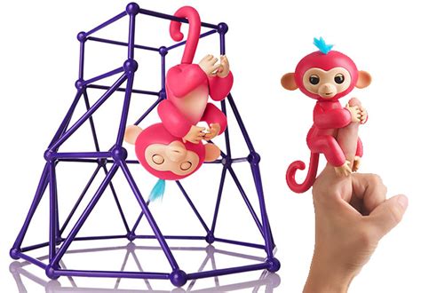 Hurry Fingerlings Jungle Gym Playset Interactive Baby Monkey