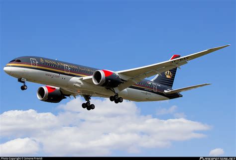 JY BAE Royal Jordanian Boeing 787 8 Dreamliner Photo By Simone Previdi