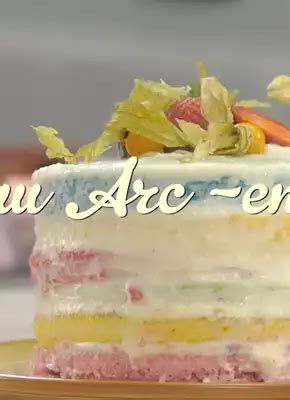 Gâteau arc en ciel naked cake style Recette Dr Oetker