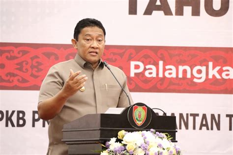 Upayakan Percepatan Penurunan Stunting Wagub Edy Pratowo Buka Seminar