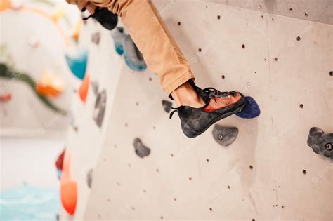 Premium Photo Climber Wearing In Climbing Equipment Practicing