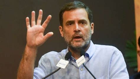 Rahul Gandhi Announce Yuva Nidhi To Karnataka Rs 3000 To Graduates 1500