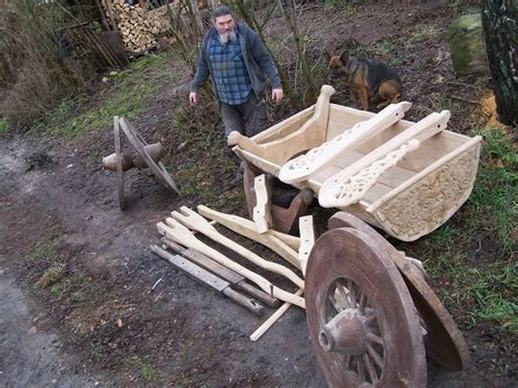 The Oseberg Wagon Piotr Rzeźbiarz