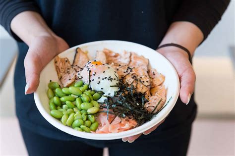 Tips for Successfully Catering an Office Lunch Event | Nosh