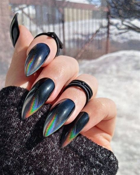 Pin By 𝘼𝙨𝙝𝙡𝙮 ʚɞ On 𝙉𝙖𝙞𝙡 𝘿𝙚𝙨𝙞𝙜𝙣𝙨 💅 Glue On Nails Stylish Nails