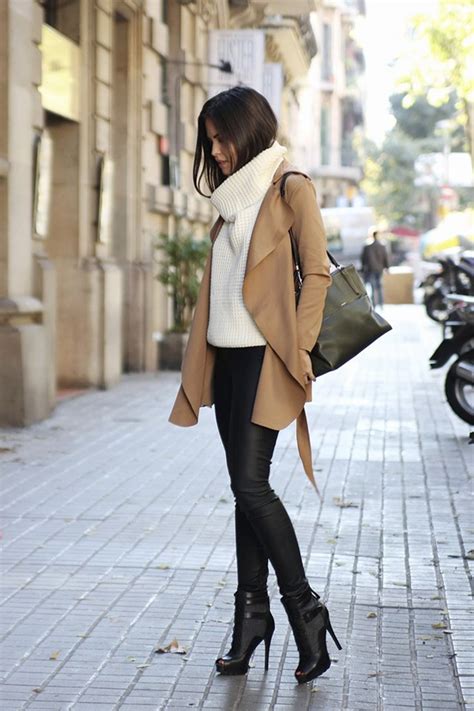 40 Insanely Stylish Ways To Wear Leggings In Winter