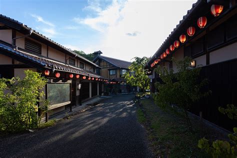 広島県安芸高田市で里山に浸る旅 夜神楽とジビエと温泉を堪能できる 神楽門前湯治村はまさに癒しの里