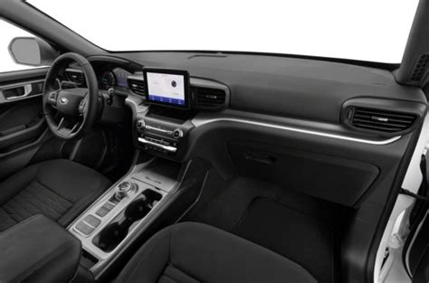 2023 Ford Explorer Interior & Exterior Photos & Video - CarsDirect