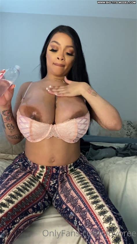 Advoree Clipsex Hot Xxx Photos Huge Tits Patreon Sexporn Hugetits