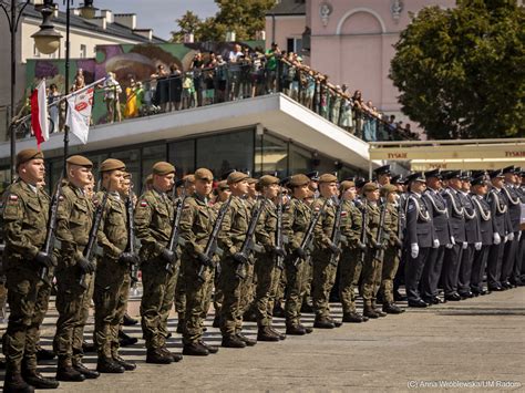 W Radomiu Odby Y Si Obchody Wi Ta Wojska Polskiego Tw J Radom