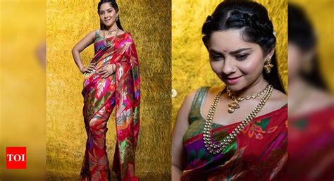 Photos Sonalee Kulkarni Looks Absolute Delight As She Strikes A Pose