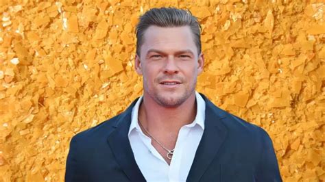 Who Is Alan Ritchson Height Age Net Worth Bio Wiki Career