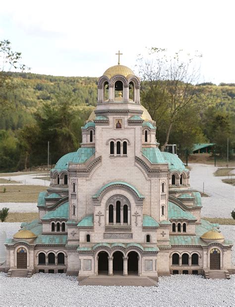 Парк "Мини България" - Сн. 42 Фото галерии - Vesti.bg