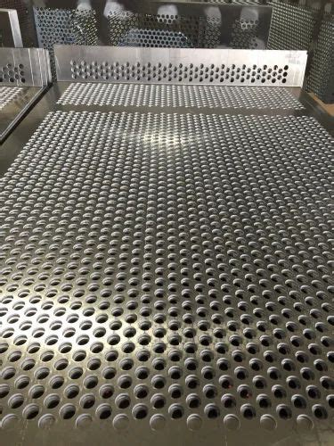Hot Rolled Round Mild Steel Capsule Hole Perforated Sheet For Construction Size 7X4ft At Rs
