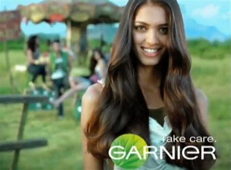 Garnier Fructis Commercial