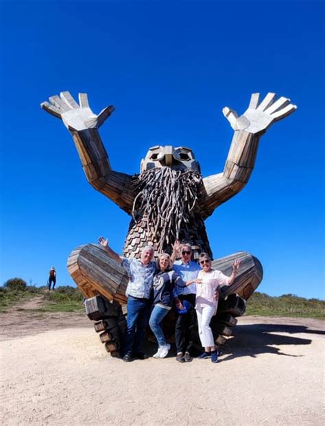 Giants of Mandurah -Big Toot | GetYourGuide