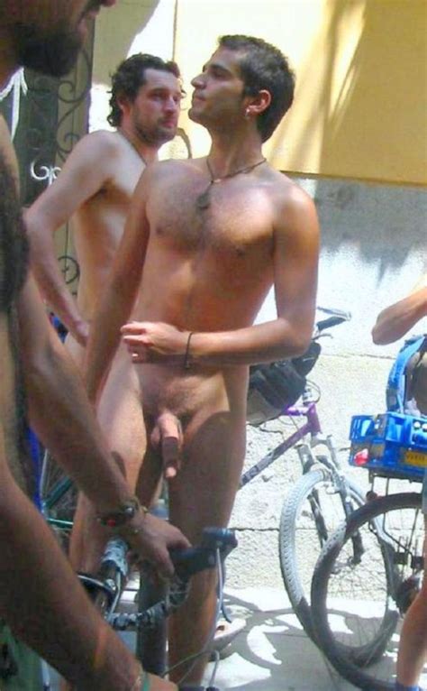 Naked Men Bulge Sexdicted