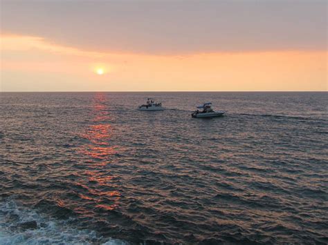 Hawaii Sunset Boating - Hawaii Pictures