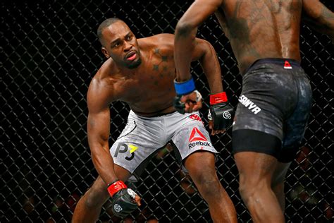 Israel Adesanya def. Derek Brunson at UFC 230: Best photos | MMA Junkie